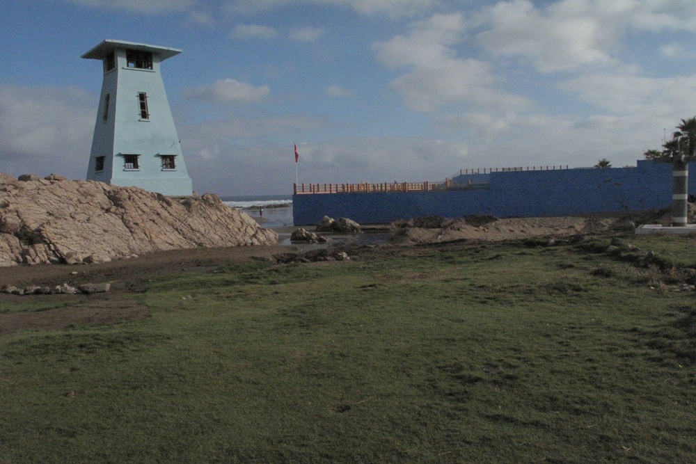 青い建物について