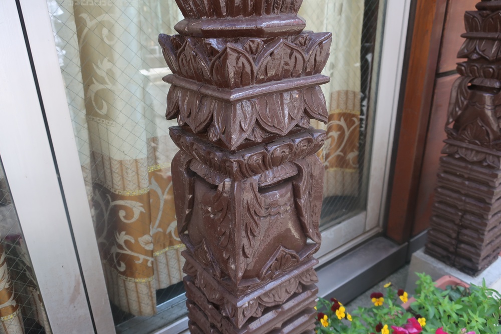 東洋的な建物のこと